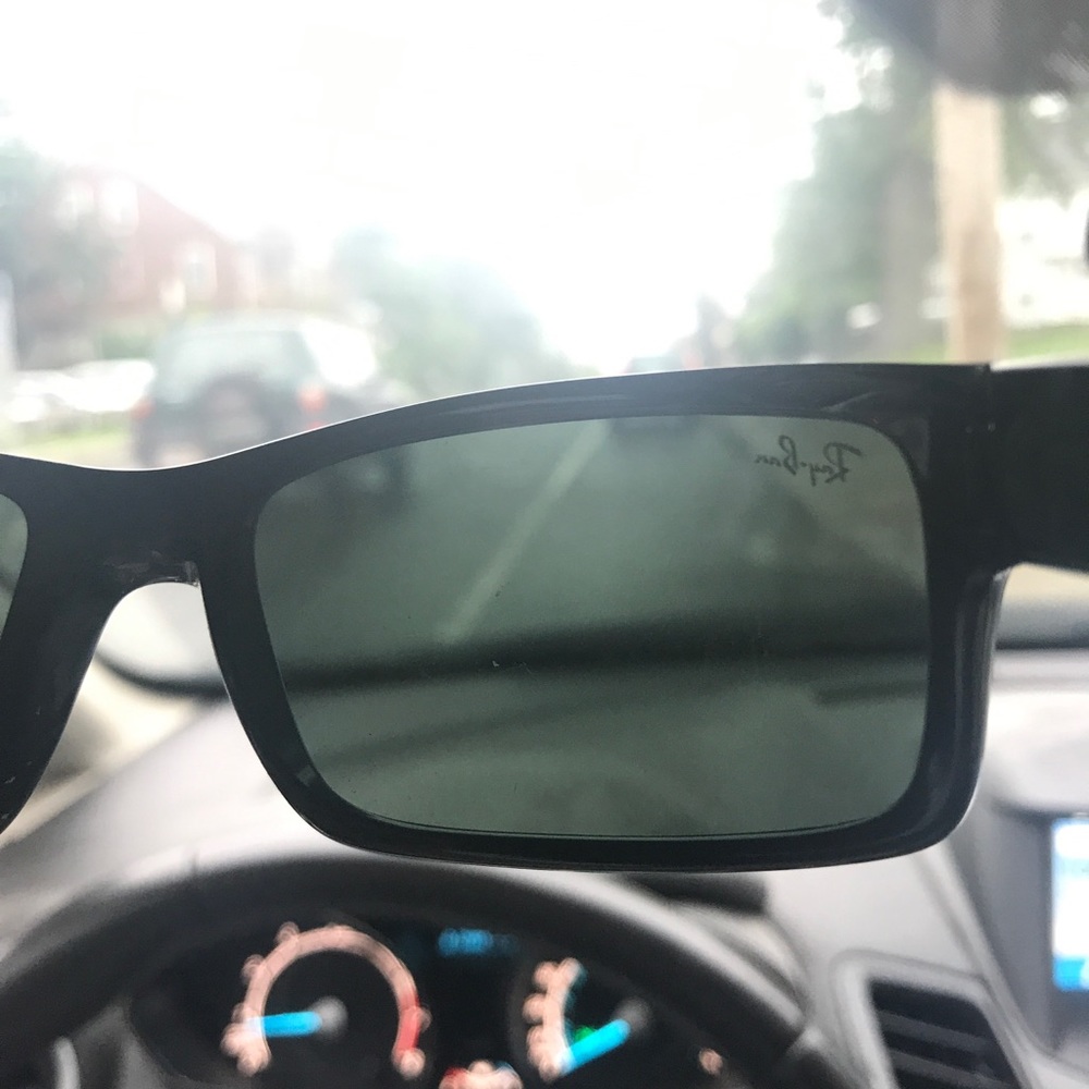 Ray Bans - Picture 7 of 8